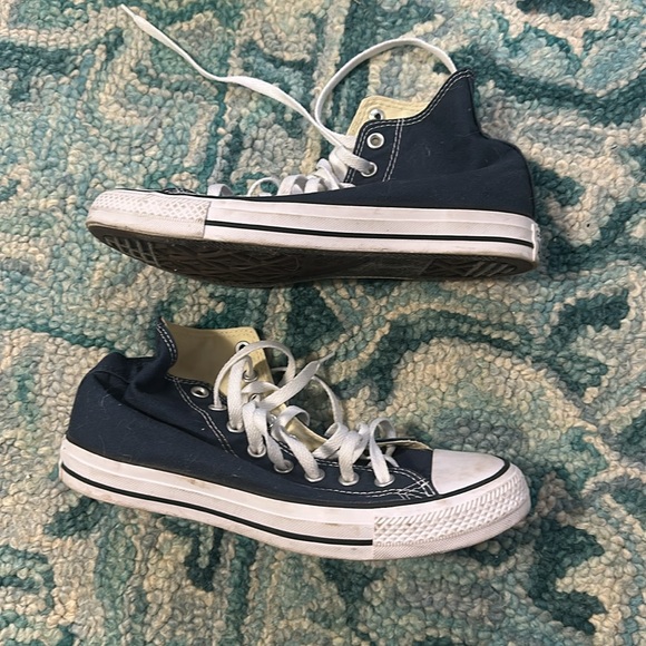 Converse - Picture 3 of 5